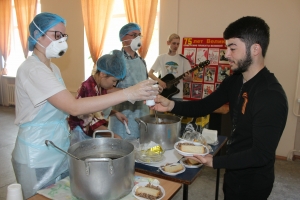 В ЮУрГАУ состоялась акция в честь Дня Победы