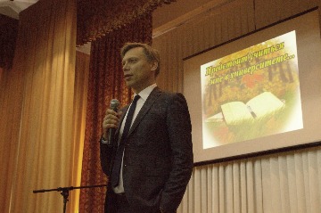 wdJ67qN5MJE.jpg