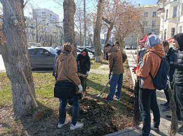 2субботник в центральном района-2022.jpeg