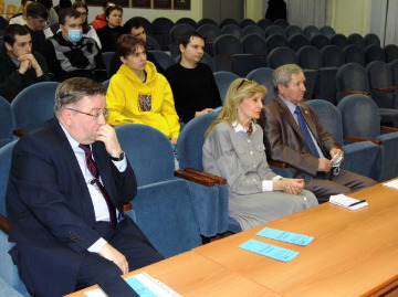 круглый стол в ИАИP1020368-м.jpg
