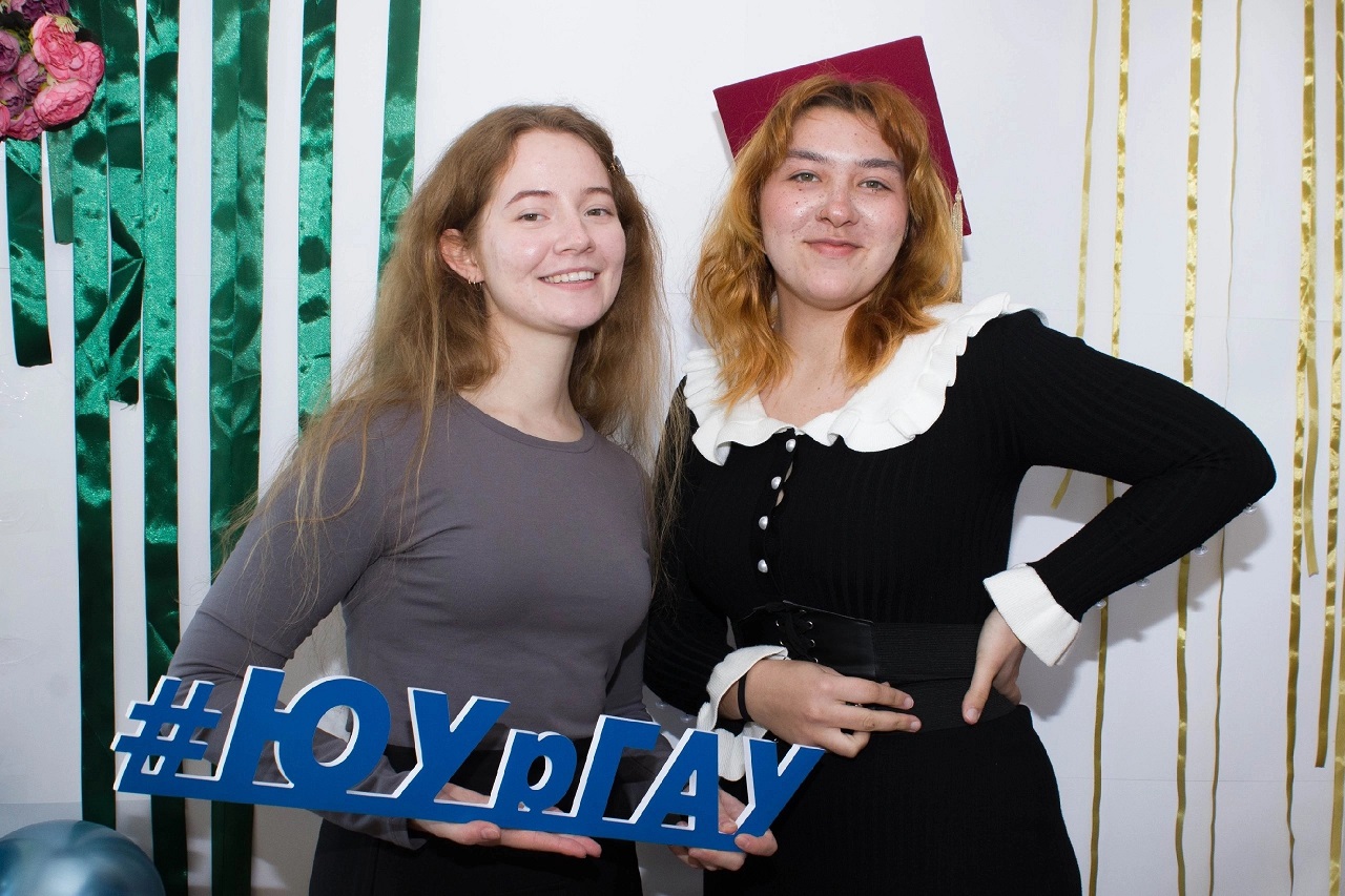 kjASvi6XosQ.jpg