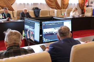 награждение на ученом совете-2023 (3).JPG