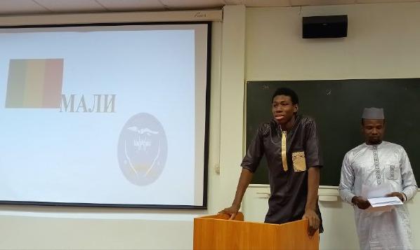 В ЮУрГАУ прошла подсекция «Социально-гуманитарные дисциплины и русский язык как иностранный»