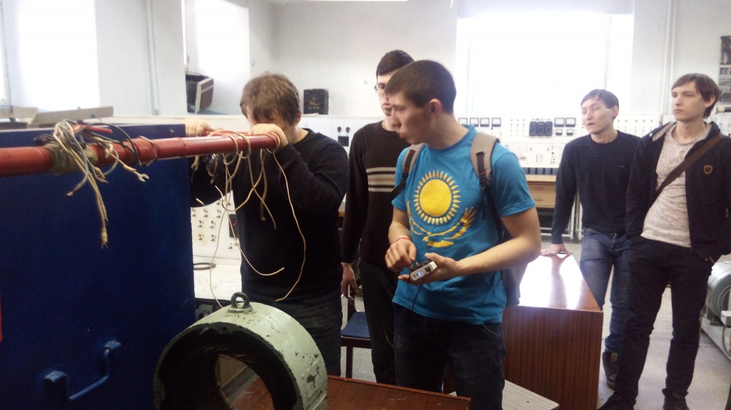 Преподаватели Троицкого аграрного техникума ЮУрГАУ провели выездное занятие на базе энергетического факультета 1