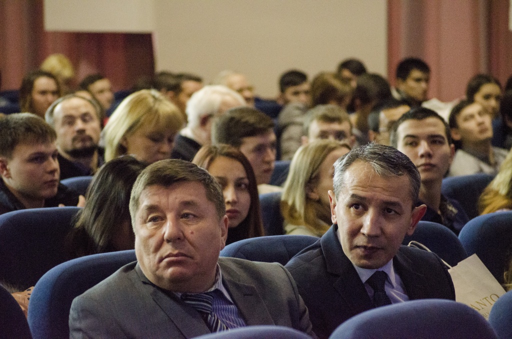 Ученые со всей страны начали в ЮУрГАУ обсуждение проблем агропромышленного комплекса 1