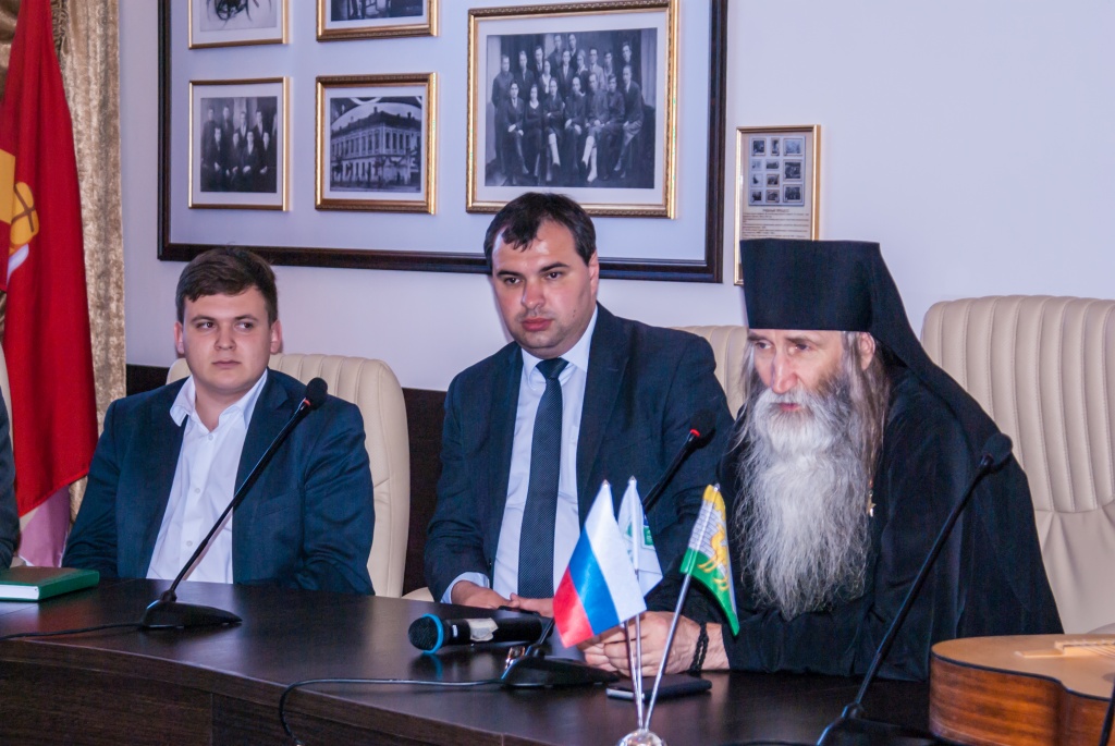 Студенты ЮУрГАУ встретились с героем Советского Союза